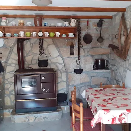 Kuca - Krcina Daire *